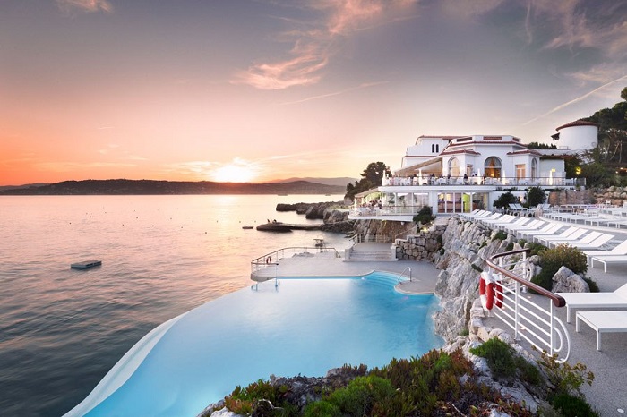 Top 10 of the most beautiful hotel pools - Hotel du Cap-Eden-Roc Cap D'Antibes -  Top 10 of the most incredible hotel pools around the world