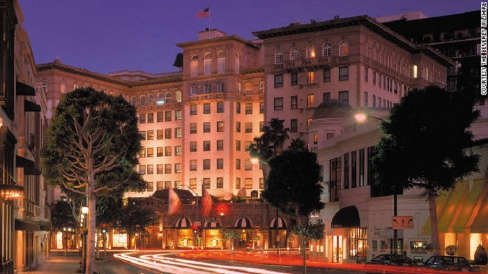 Top 5 movie scenes in Hotels - The Beverly Wilshire