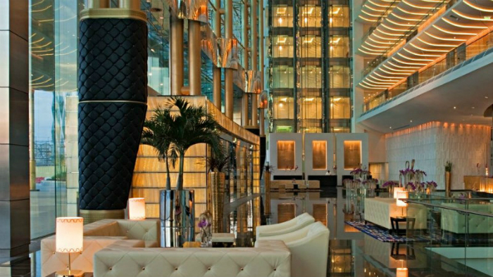 Hotel-Interior-Designs-Exotic-luxury-of-Meydan-Hotel-lobby