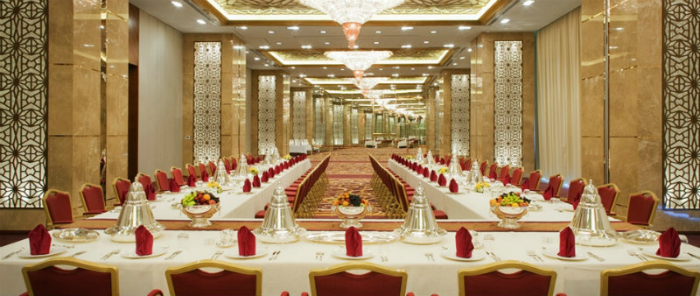 Hotel-Interior-Designs-Exotic-luxury-of-Meydan-Hotel-meeting