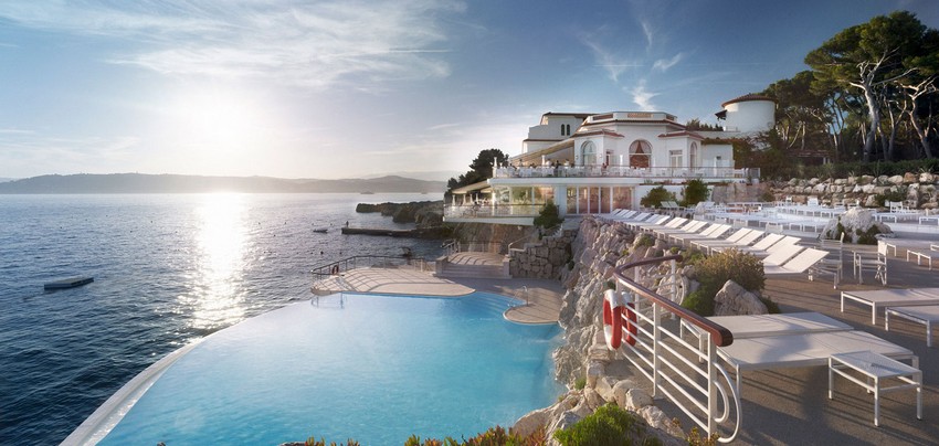 luxury-hotels-go-to-the-beach-at-hotel-du-cap-eden-roc-9