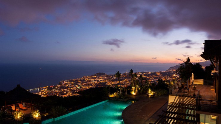 Resort Hotels: Find Paradise at Choupana Hills Madeira Island