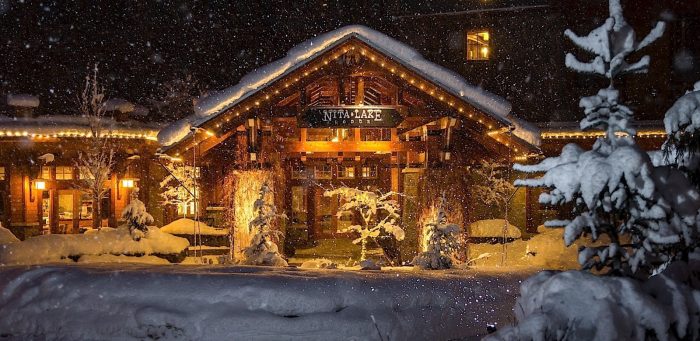Best Winter Resort : Nita Lake Lodge Canada