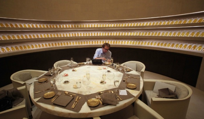 Discover The Armani Hotel Dubai Interior Design