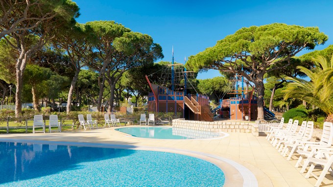 The best luxury Resort Hotels Algarve | Hotel Interior Designs