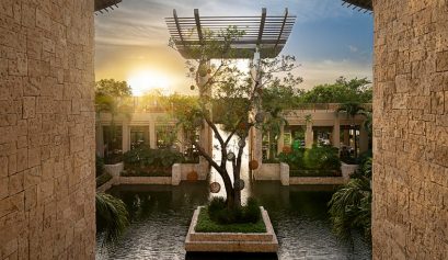 20 Breathtaking Hotel Lobbies From Around the World