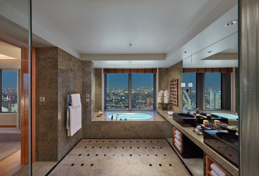 Mandarin Oriental Group Collection - The Wonder Hotels to Find in Asia