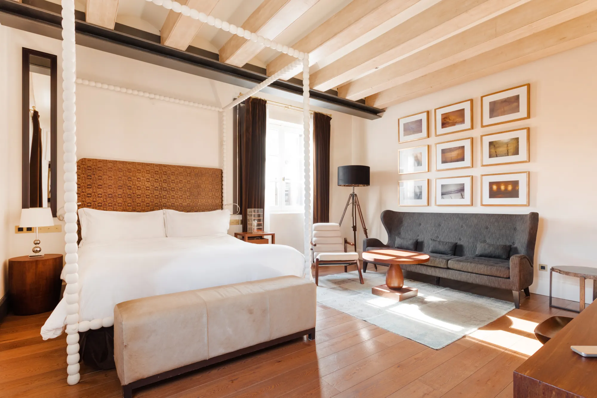 Luxe Escapes: Unveiling Barcelona's Top 20 Luxury Hotels!